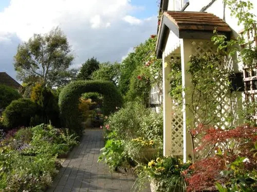 Harrowfields Bed & Breakfast