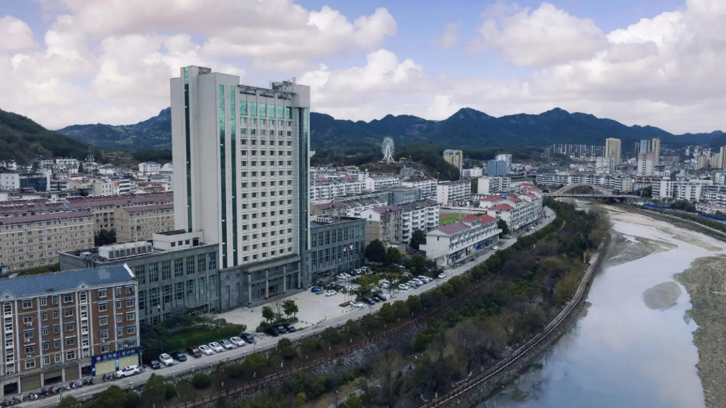 Tianji Hotel