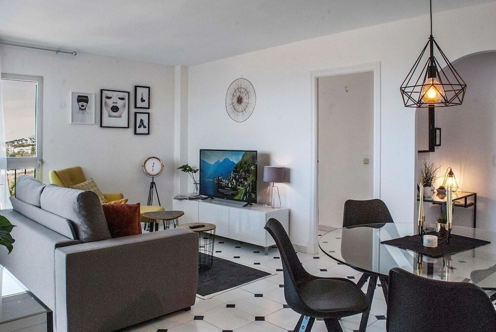 Riviera del Sol Apartment SeaView and Pool WIFI Near Beach Ref 75