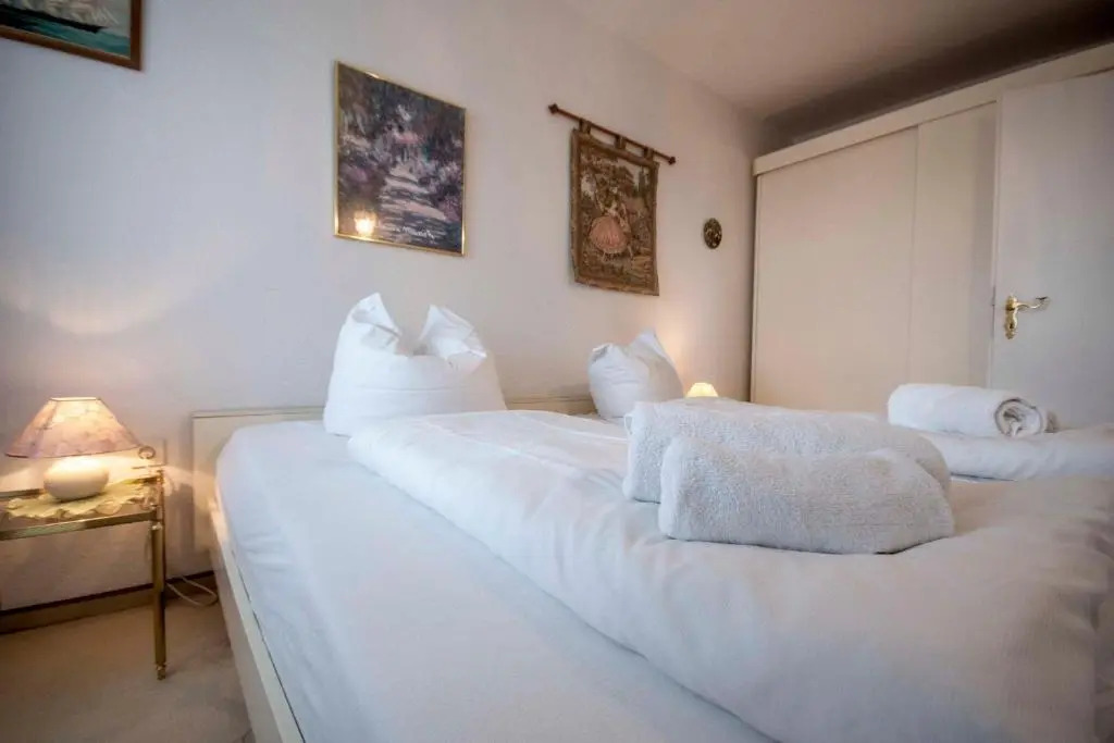 Strandnahe-Ferienwohnung-FB12-01