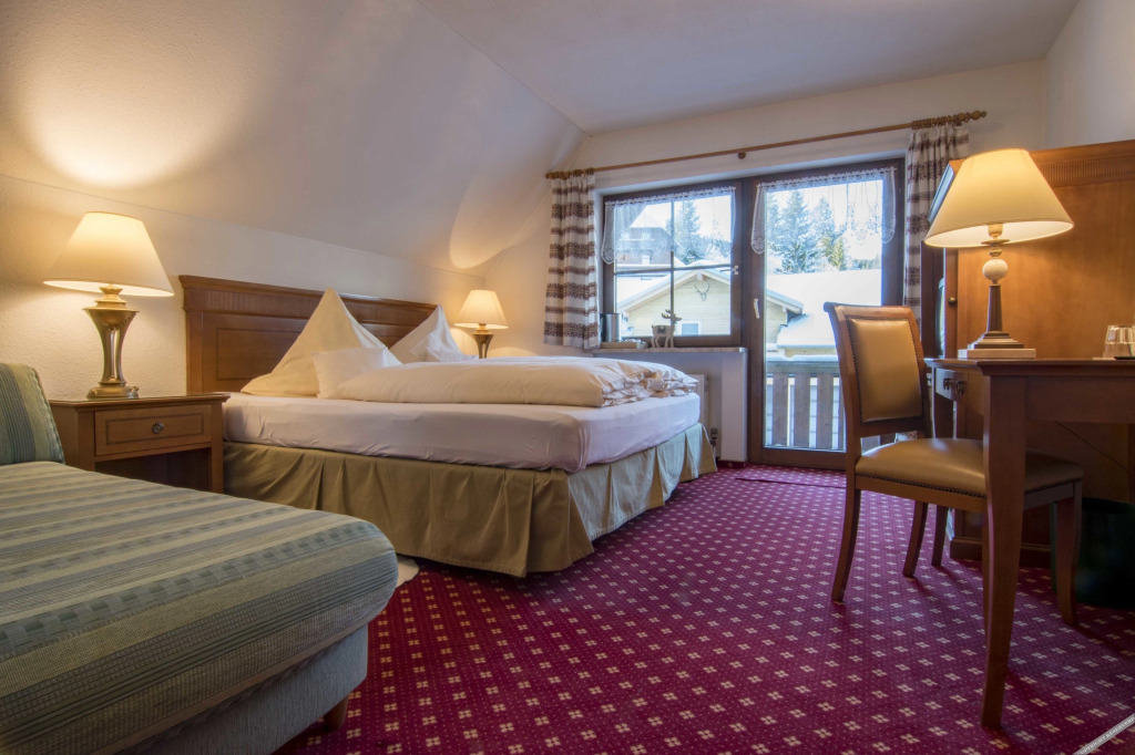 Hotel & Restaurant Grüner Baum - Die Grüne Oase Am Feldberg