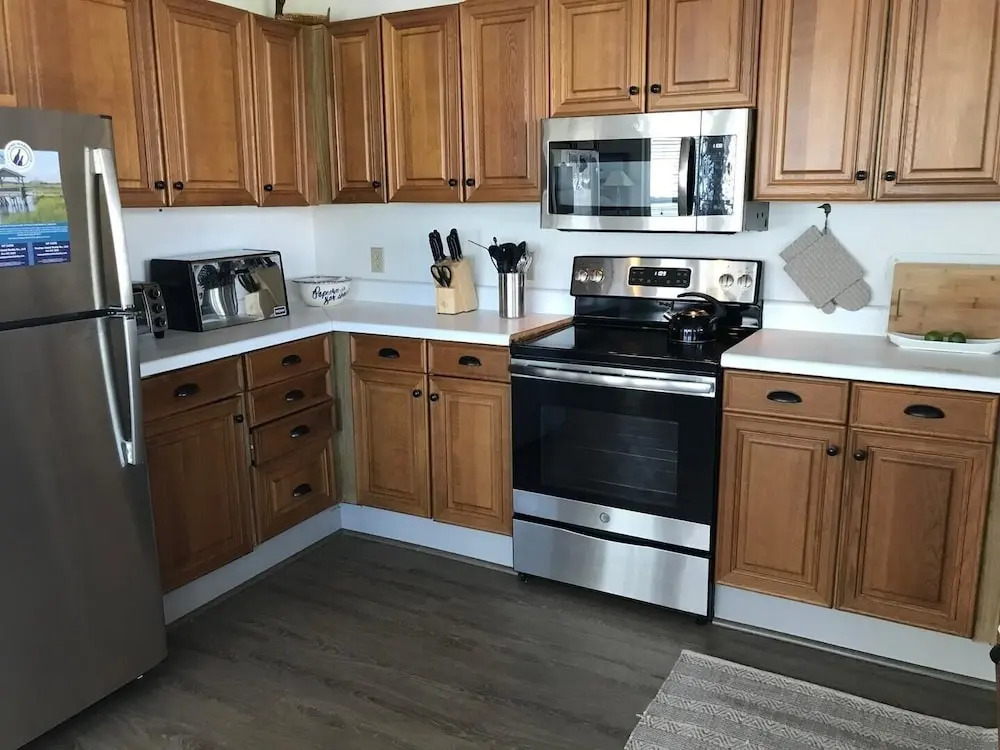 Holland - 4 Br Home