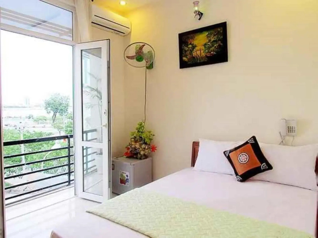 Heaven Hotel