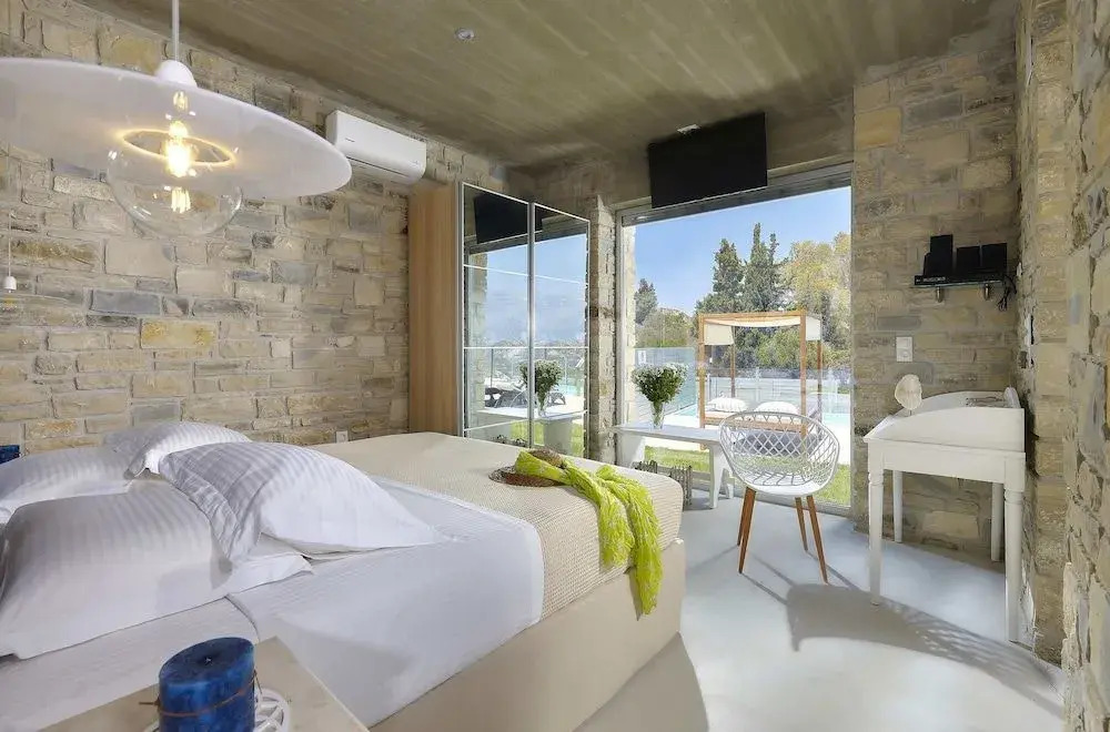Kouros Villa