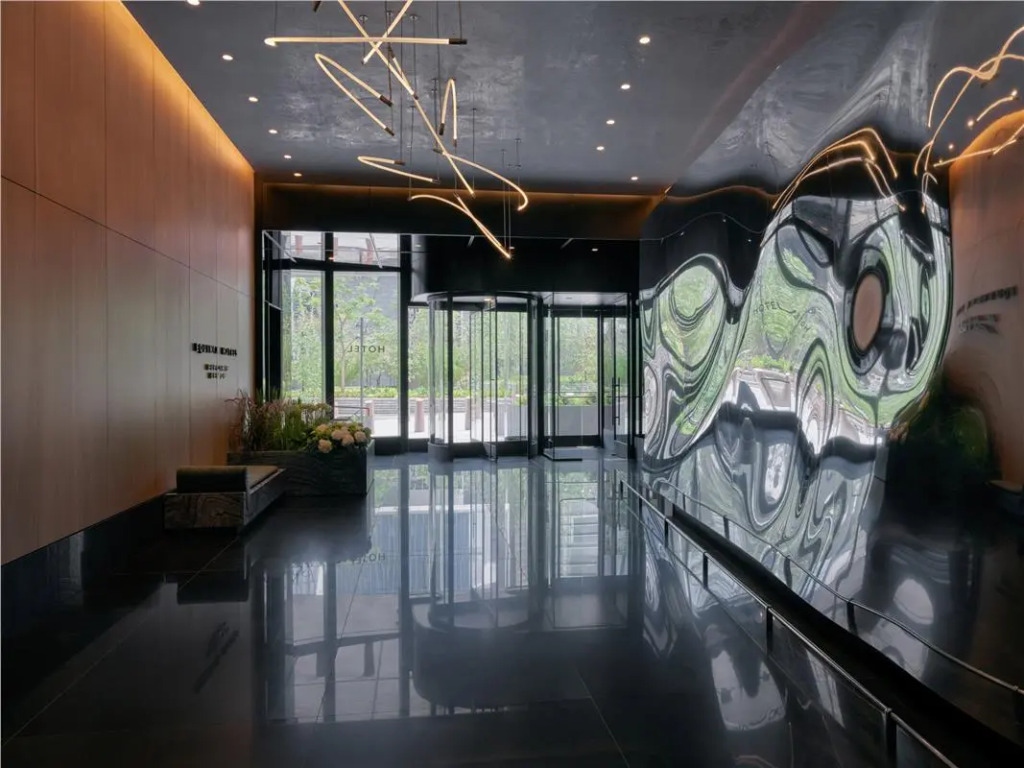 Equinox Hotel New York