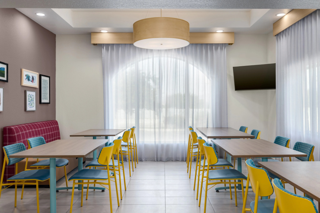 Garner Hotel Boise Airport by IHG