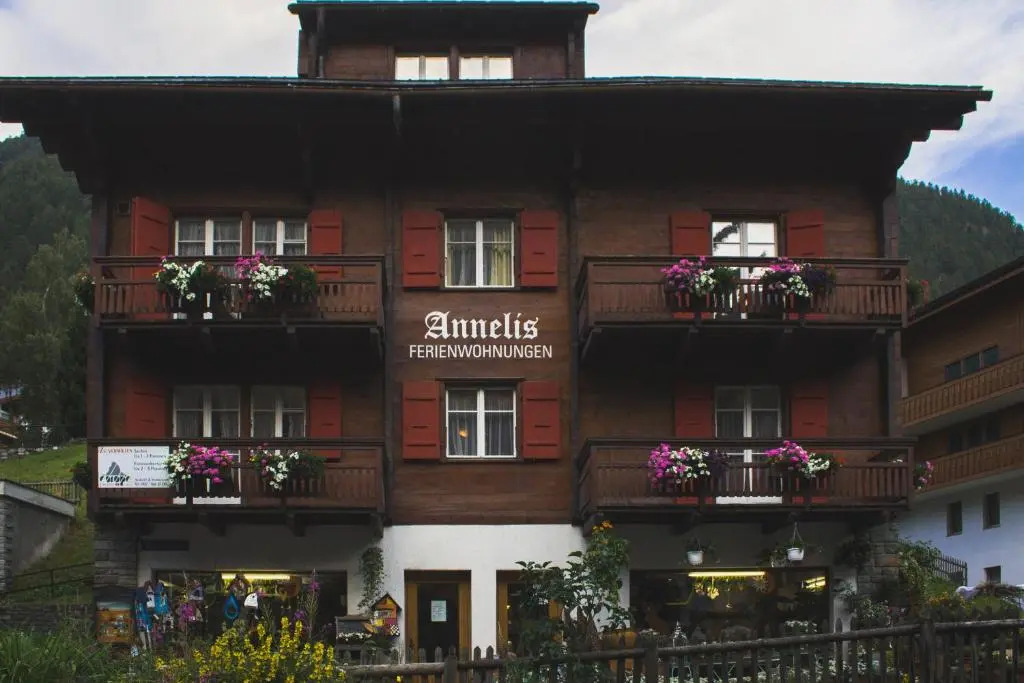 Chalet Annelis Apartments