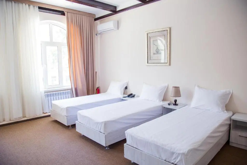 Continent Hotel