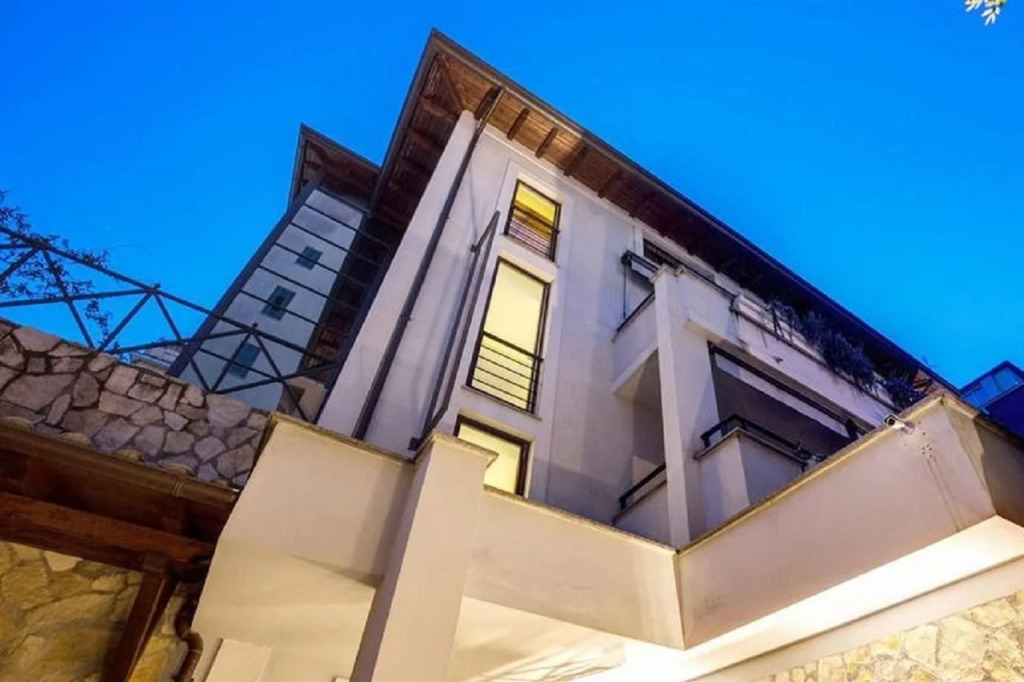 The Strand Hotel