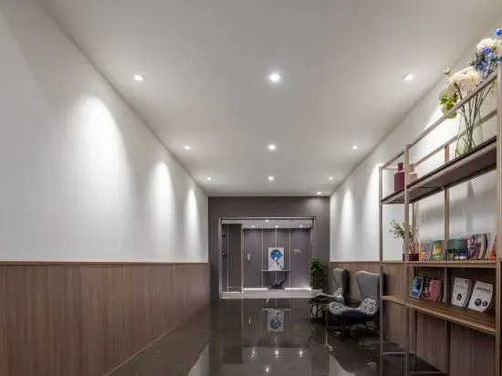 Poli Yijin Hotel