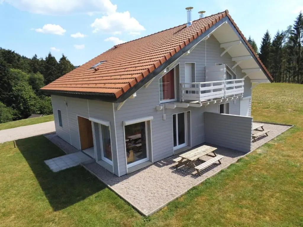 Gîte neuf au calme près de Gérardmer avec terrasse et balades en forêt - FR-1-589-217