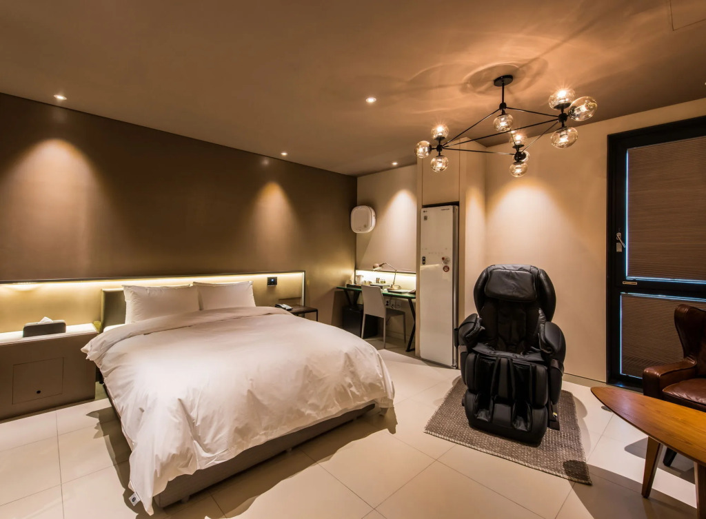 Le Stendal Hotel