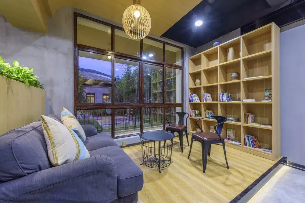 Qiandao Lake City Home Hostel