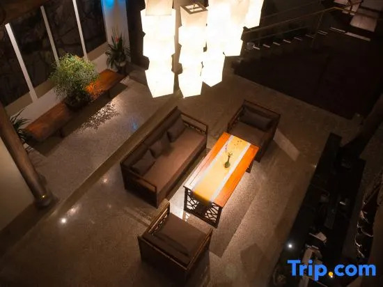 Xuli Qiaoge Boutique Hostel