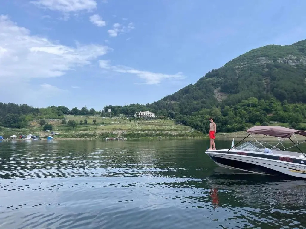 Family hotel Borovitsa