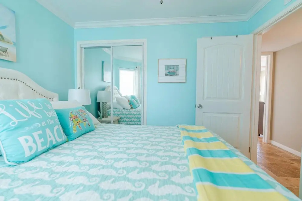 Seaside Treasure - 2 Br Apts