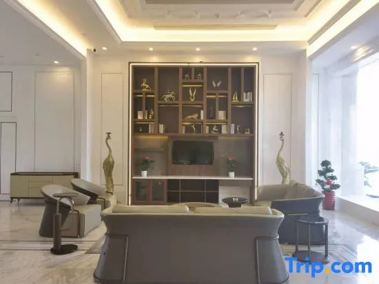 Vienna International Hotel (Yongkang Passenger Transport Center High Speed Rail South Station Store)