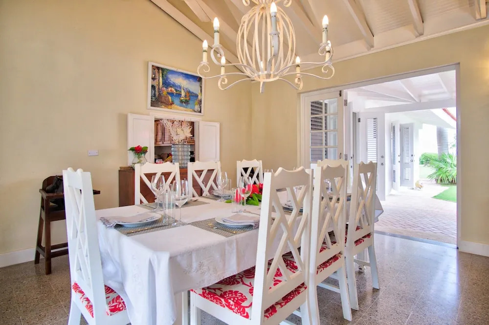 Sunspots Villa