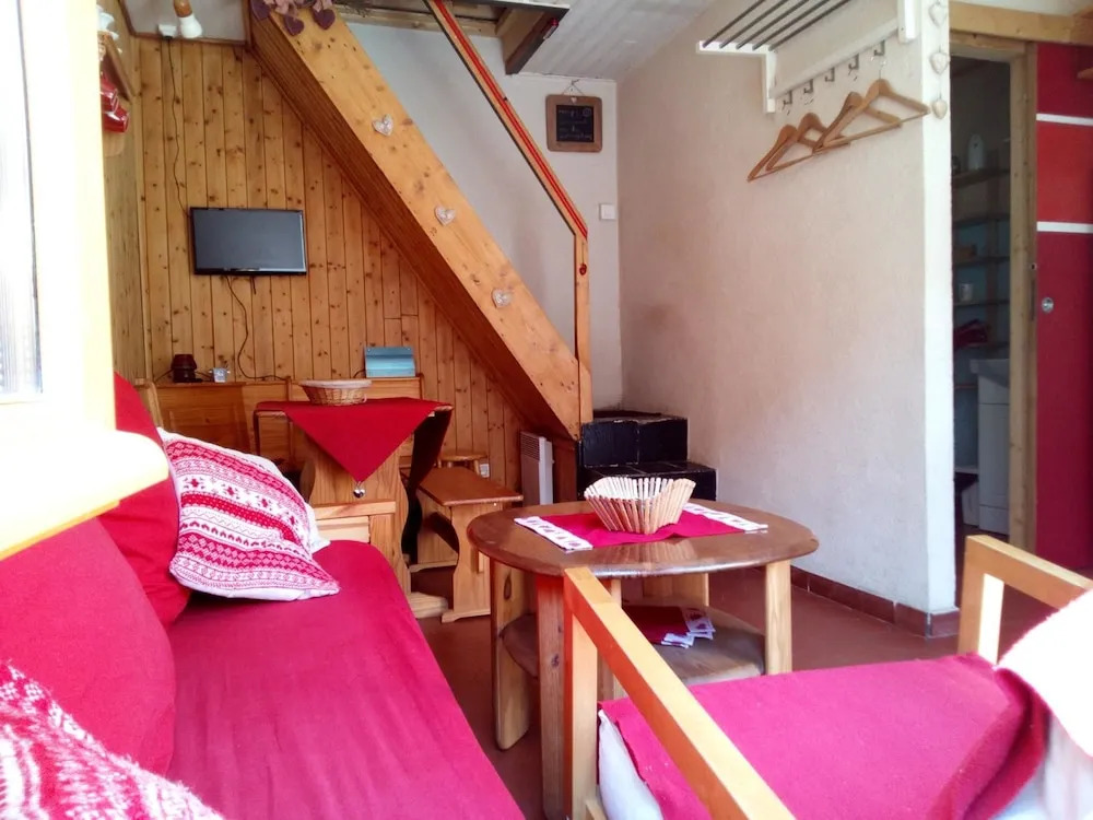 Chalet With one Bedroom in Samoëns, With Furnished Garden and Wifi