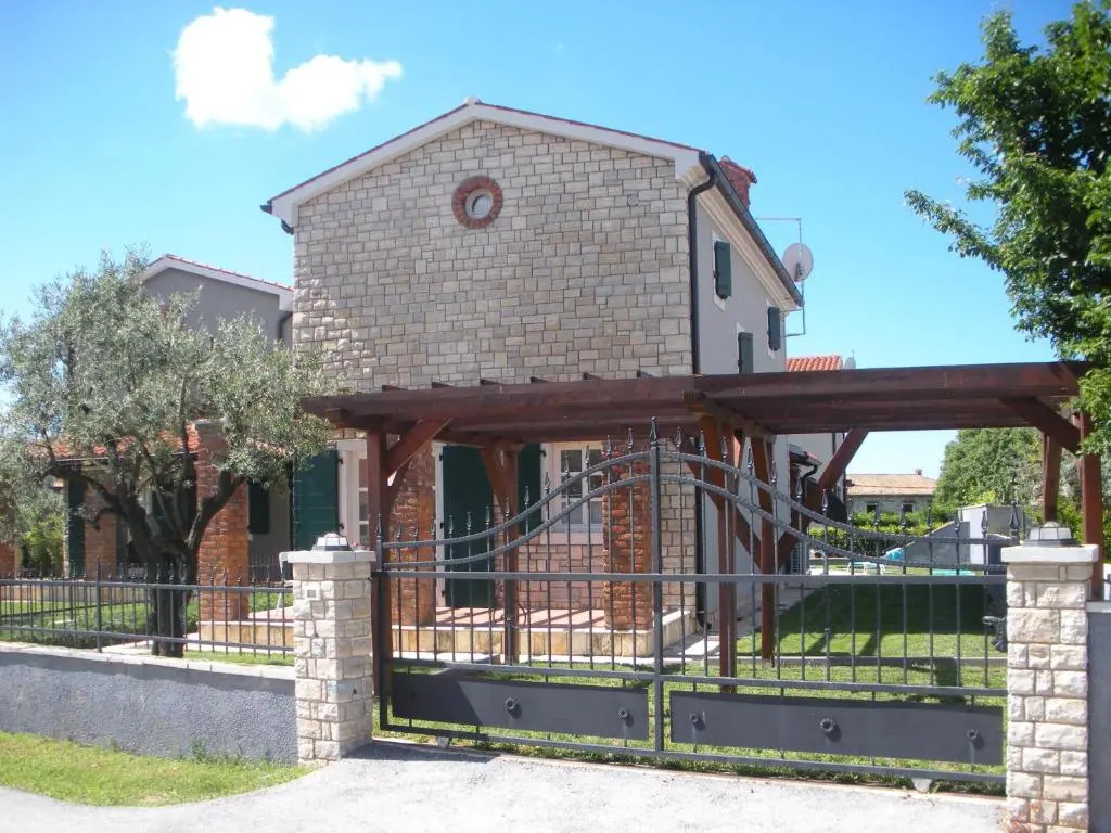 Villa Petra
