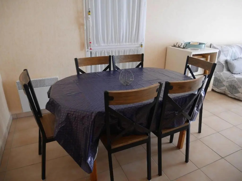 Appartement Saint-Gilles-Croix-de-Vie, 2 pièces, 4 personnes - FR-1-91-137