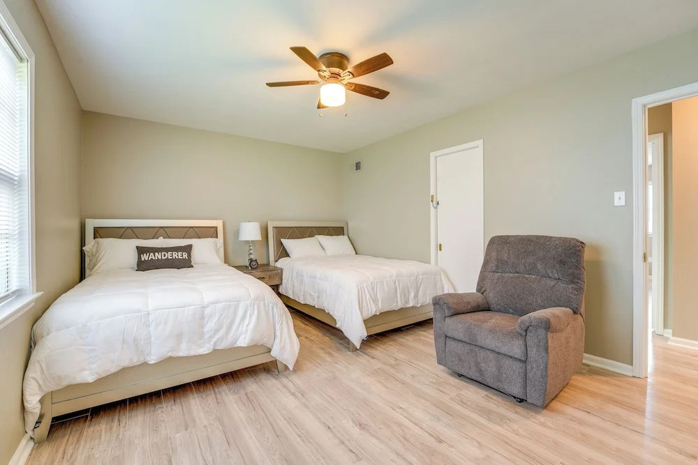 Memphis Vacation Rental - Walk to Graceland