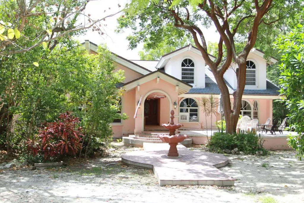Bennetts Beach Estate