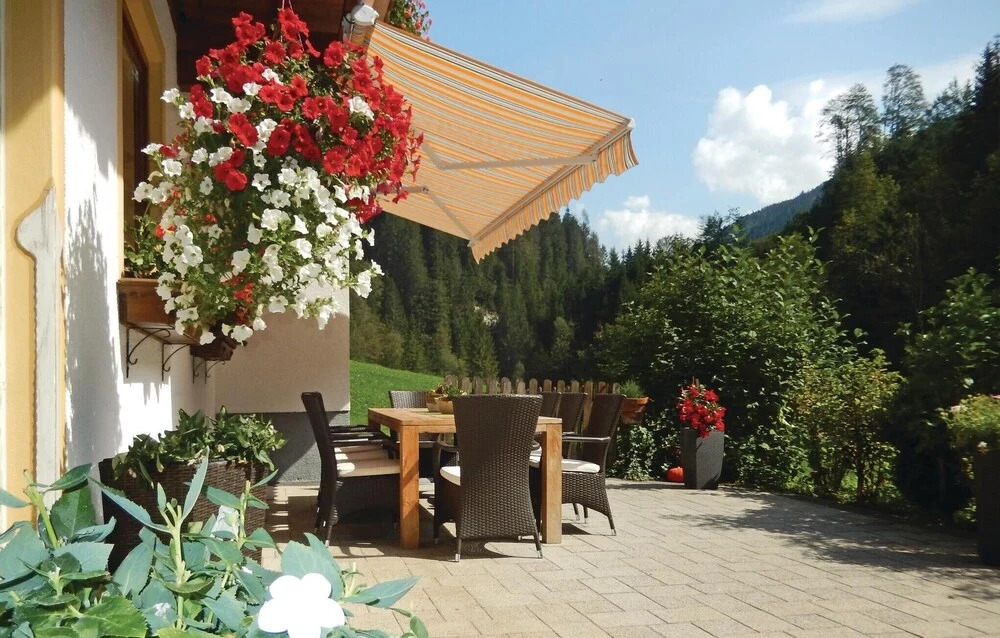 Nice Apartment in Mühlbach With 3 Bedrooms