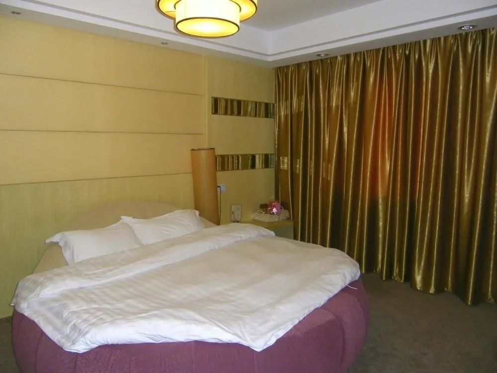 Yurong Shanzhuang Hotel