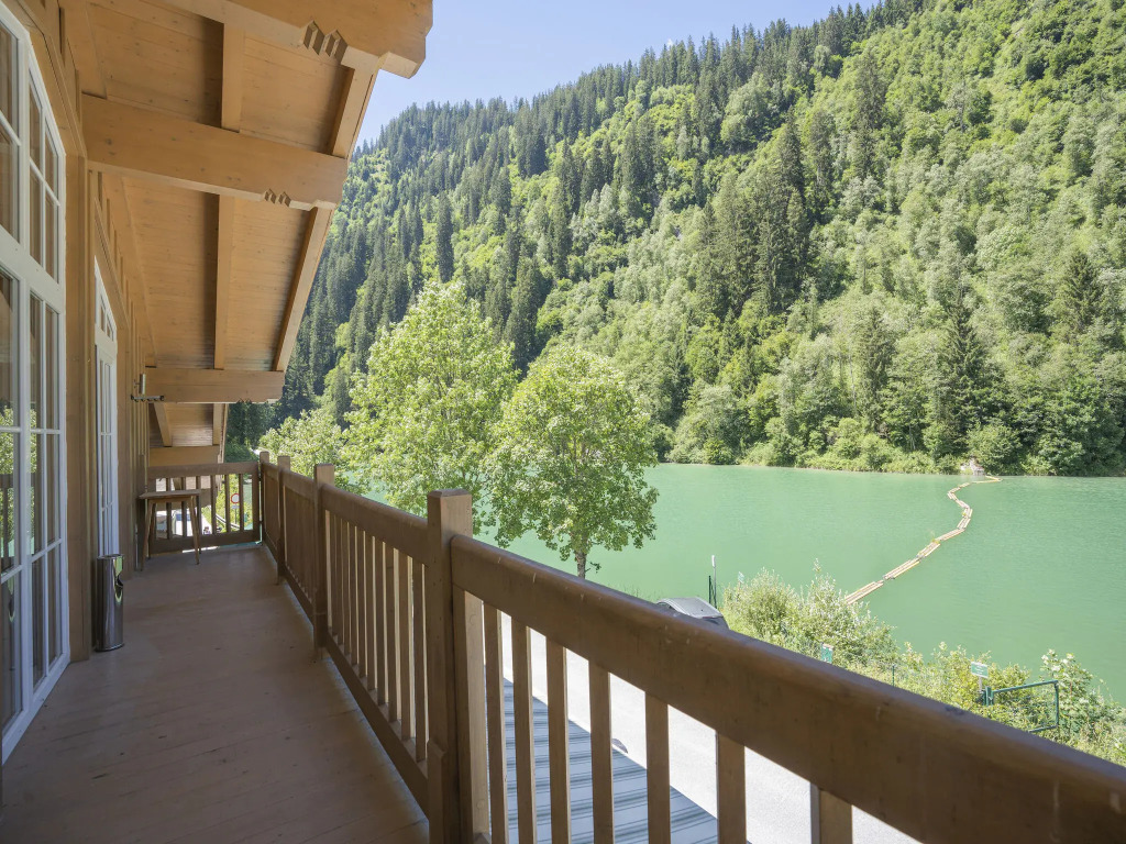 Pretty Holiday Home in Hollersbach im Pinzgau with Garden