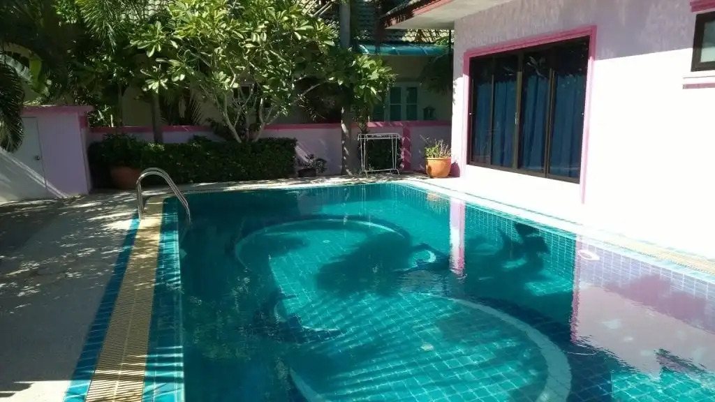 Baan Dusit