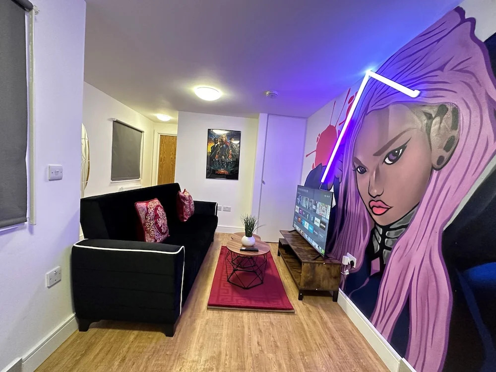Beautiful 1-bed House in Edgware