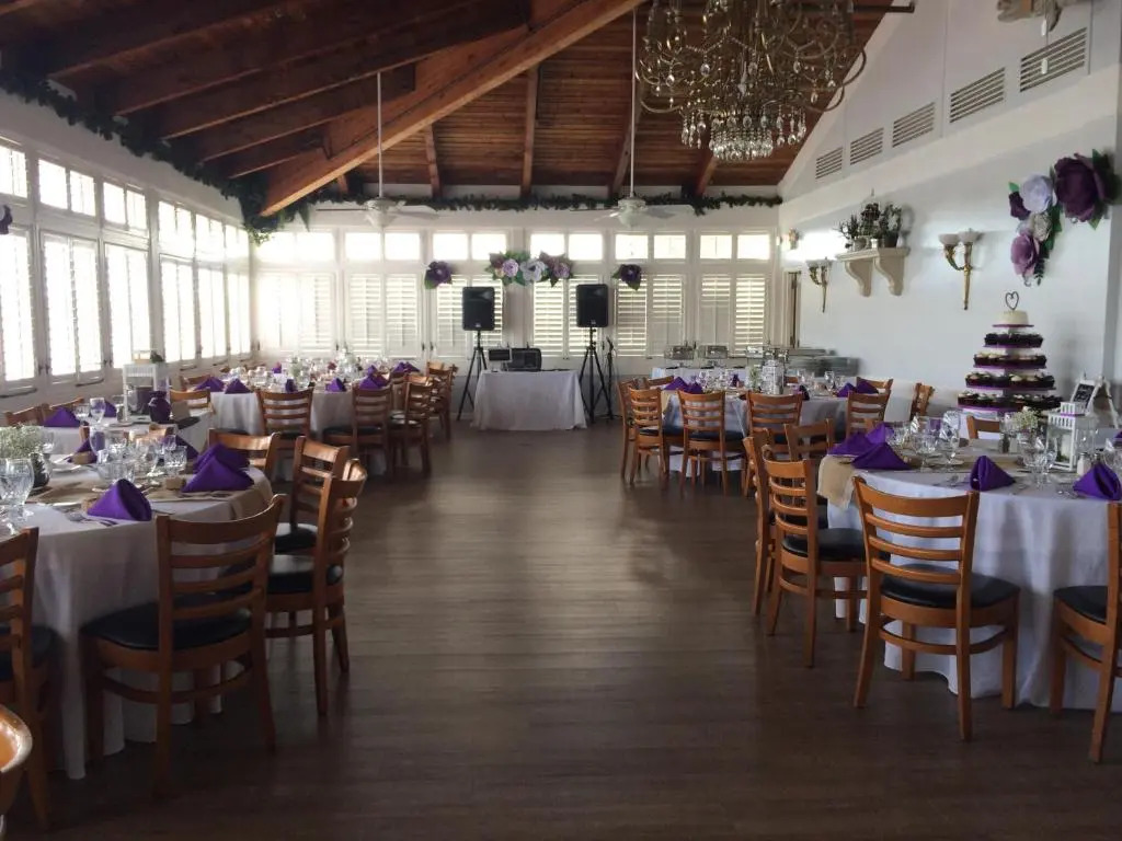 Pirates Cove Resort and Marina - Stuart