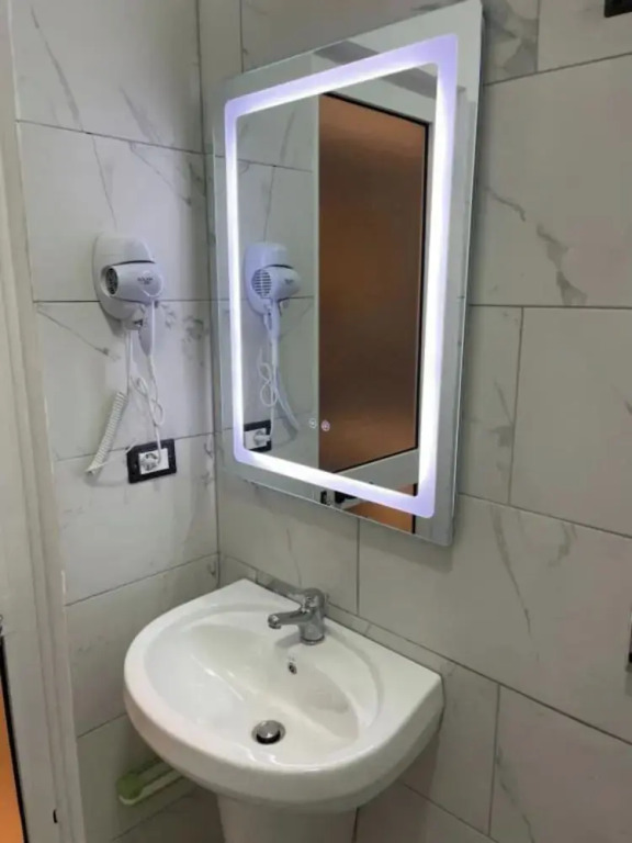 Tirent Apartment- Studio Central