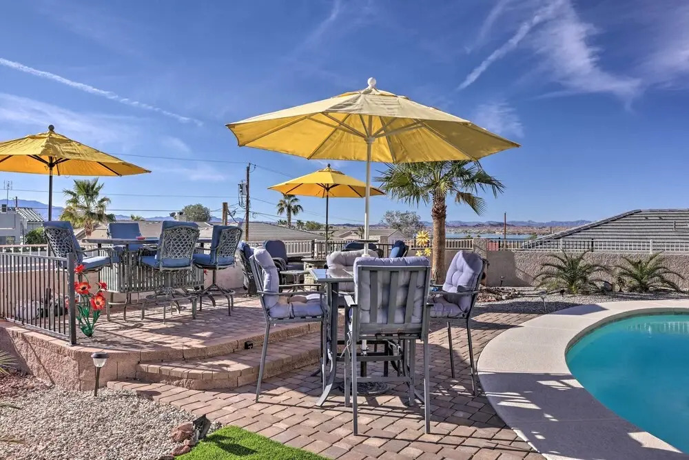 Pool & Lake Havasu Views: Gorgeous Desert Escape!