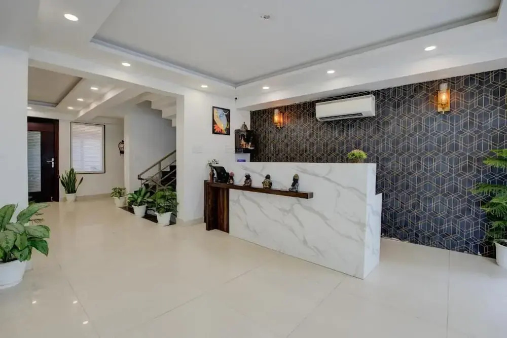 The Paras Studio Serviced Apartments