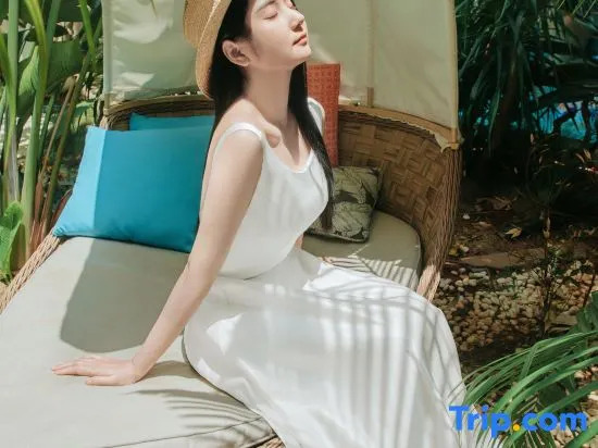 Mile Huquan Shuixiang Wenquan Eeril Hotel