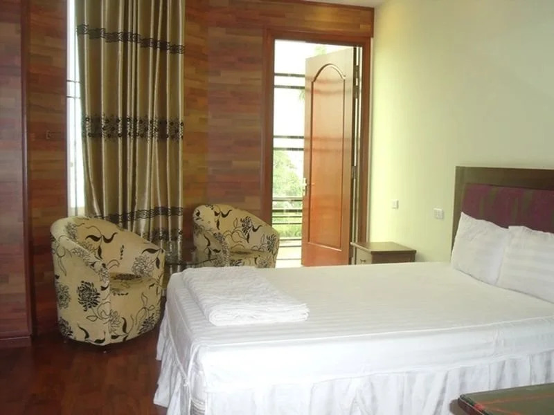 Love Hotel