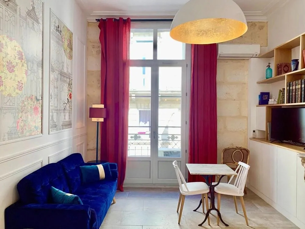 Home Chic Home - Les Suites de La Comédie