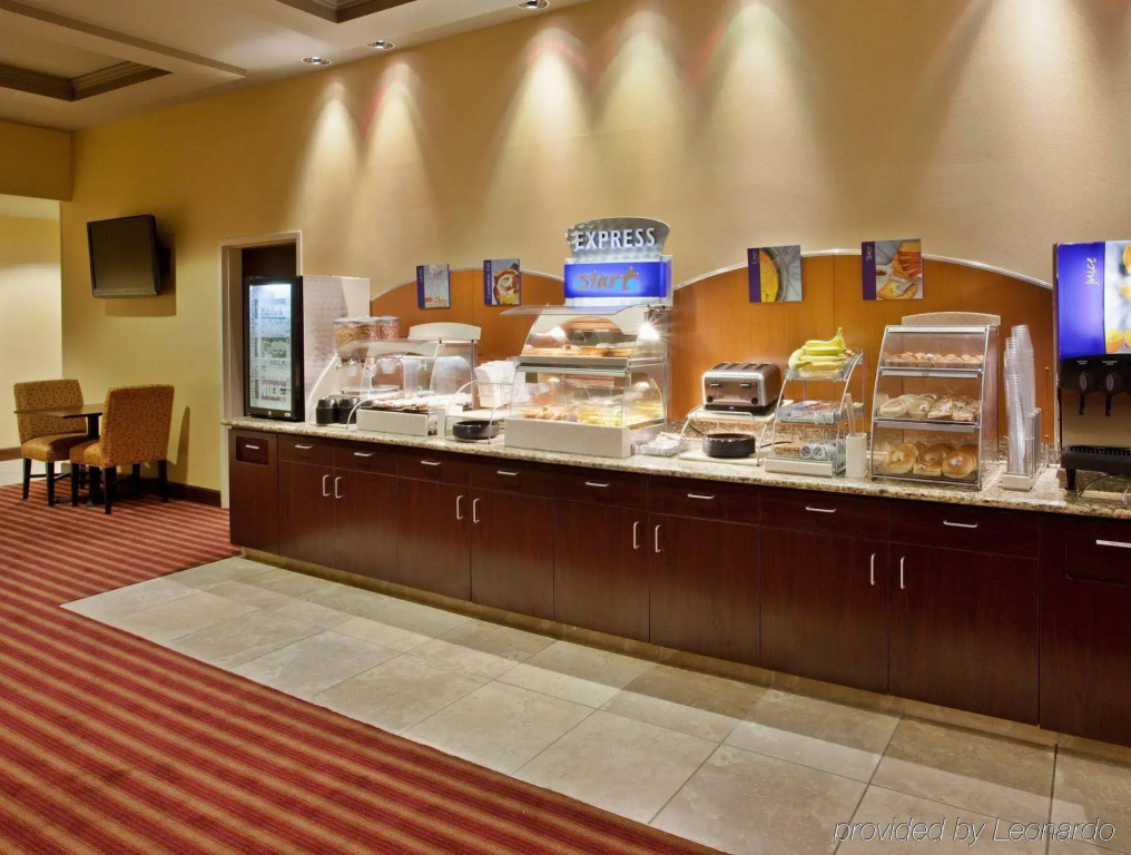 Holiday Inn Express Hotel & Suites Napa Valley-American Canyon by IHG