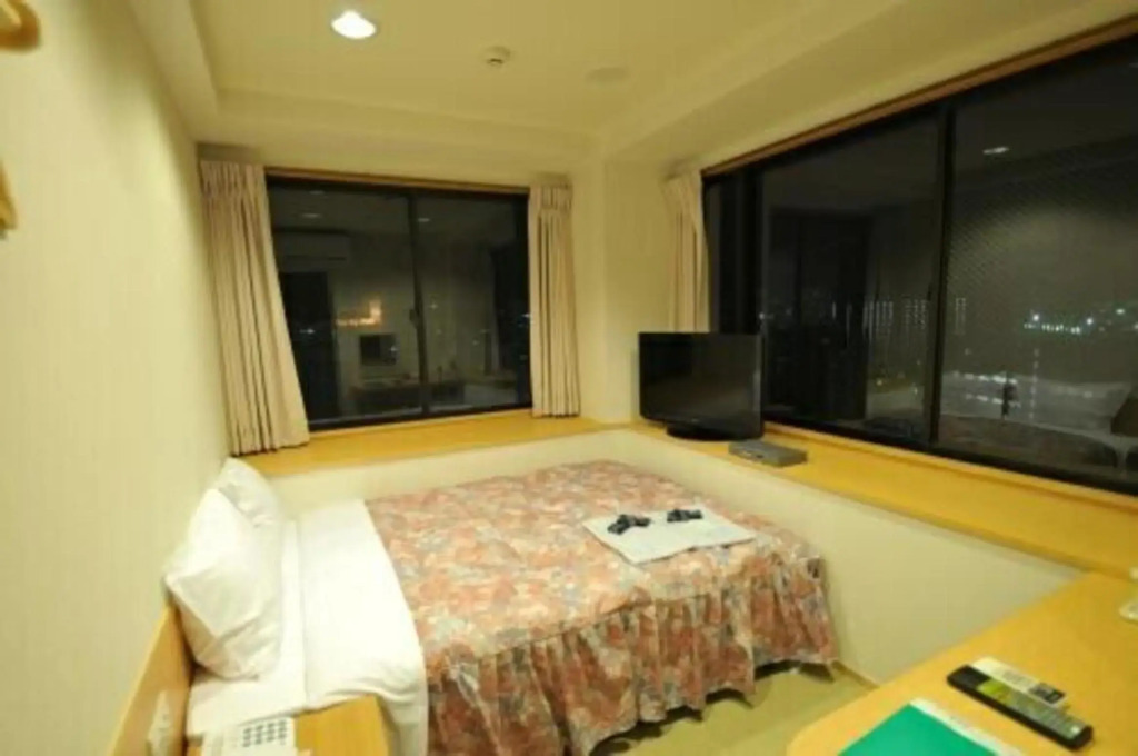 Hiroshima Ekimae Universal Hotel