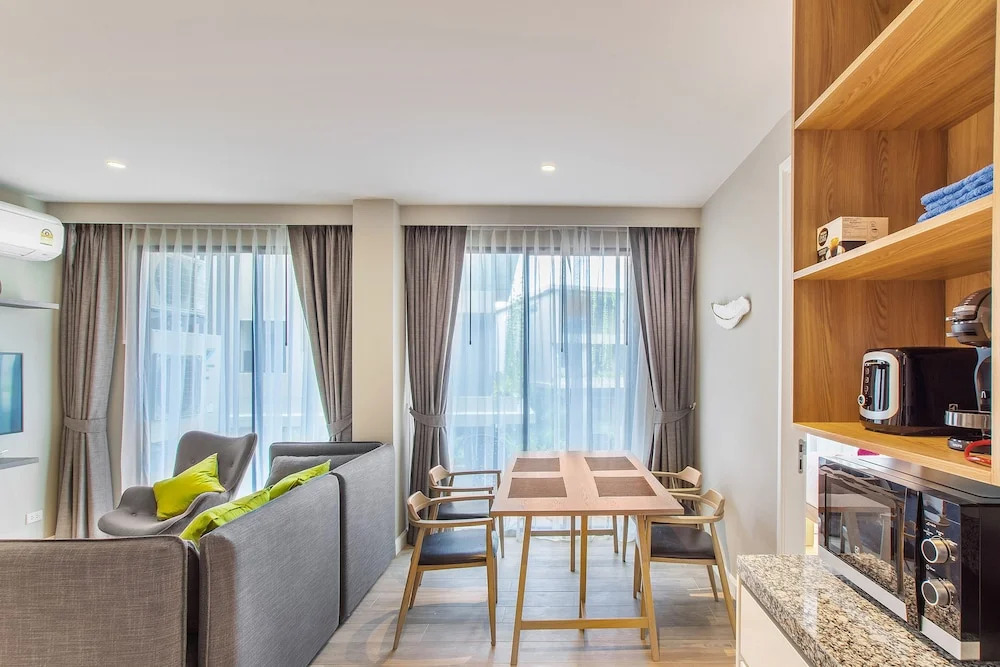 Apartment Near Bangtao Beach 2bdr 2bth