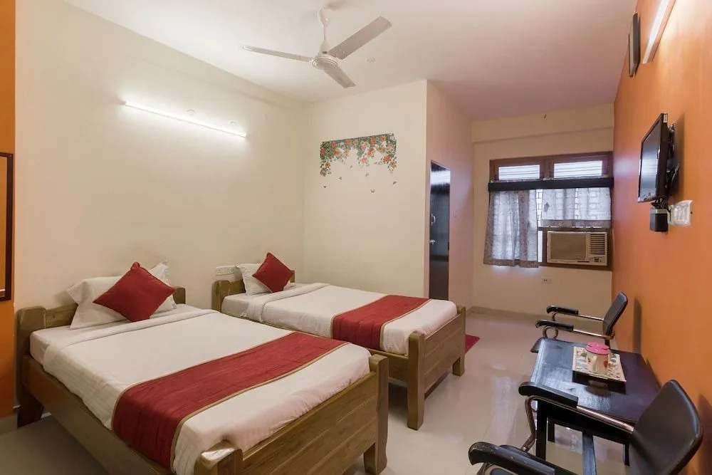 OYO  Collection O 80886 Hotel Sun City