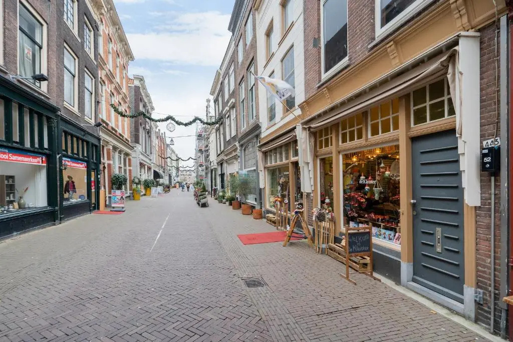 Voorstraat-Straatzicht Boven