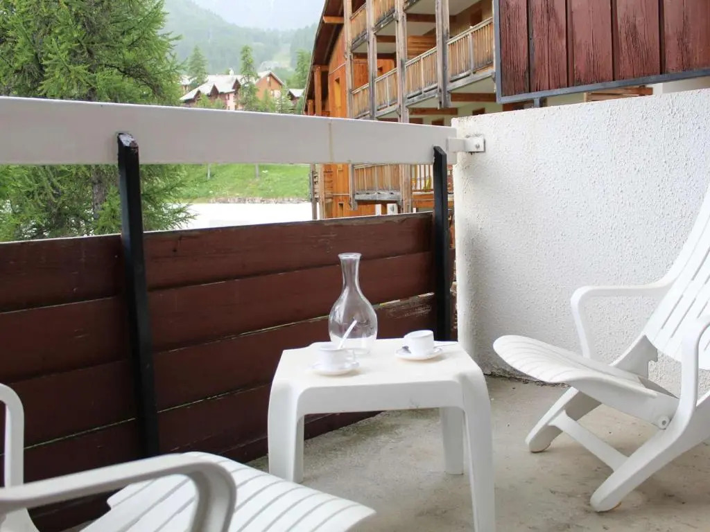 Appartement Vars, 1 pièce, 4 personnes - FR-1-330B-104