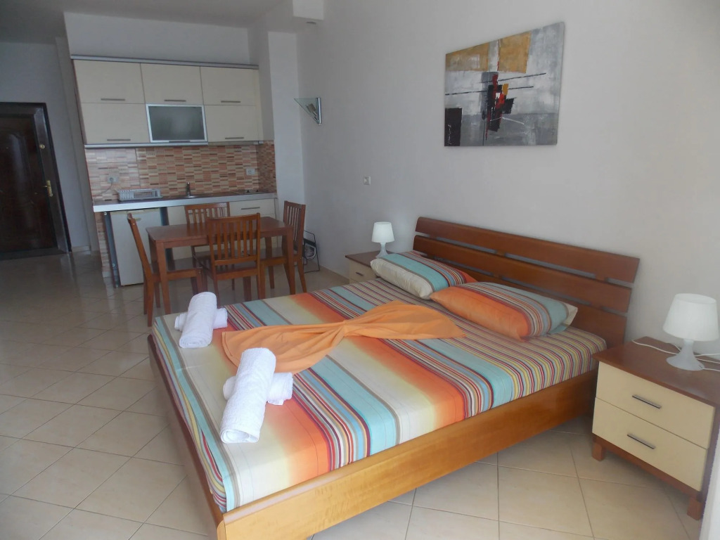 Barracuda Apartments