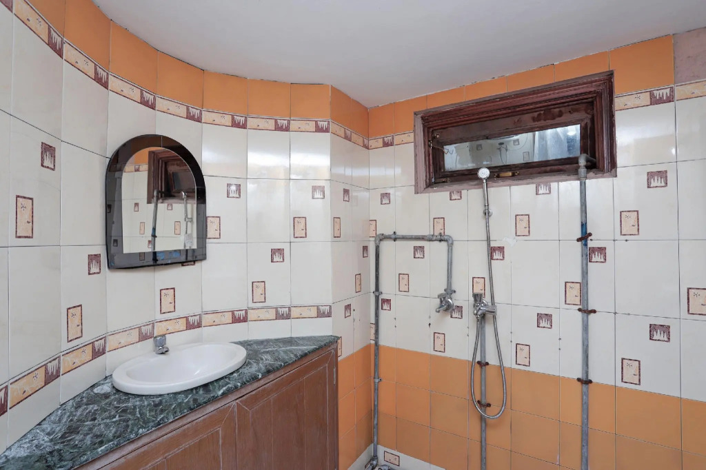 SPOT ON 39559 Narayani Guest House