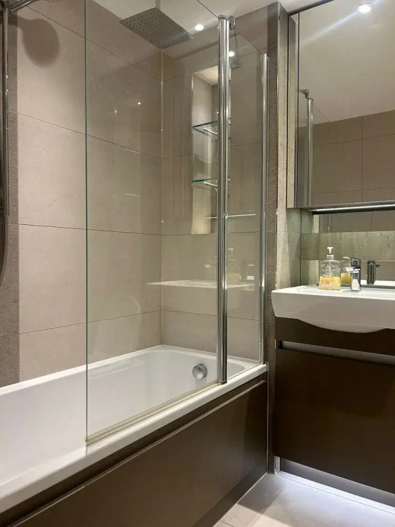 Cozy Riverview London Apartment Near the o2 Arena