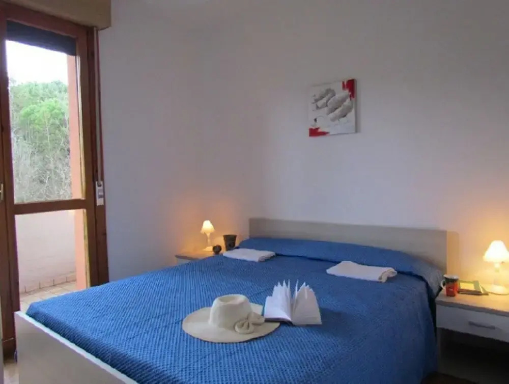 Wonderful 2 Bedrooms Apt in Residence - Swimming Pool - Private Parking