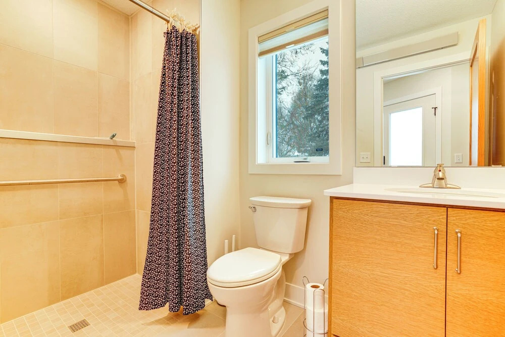 < 1/2 Mi to Downtown: Quiet Northfield Apartment